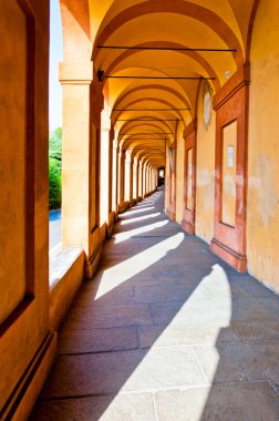 San luca arcade Bologna, İtalya