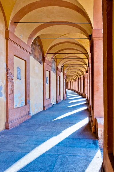 San Luca arcade in Bologna, Italy — Stock Photo, Image