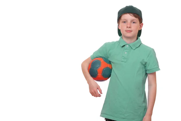 Junge mit Ball — Stockfoto