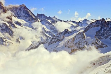 Jungfraujoch İsviçre sis