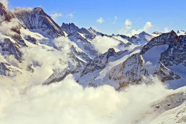 Névoa em Jungfraujoch Suíça — Fotografia de Stock