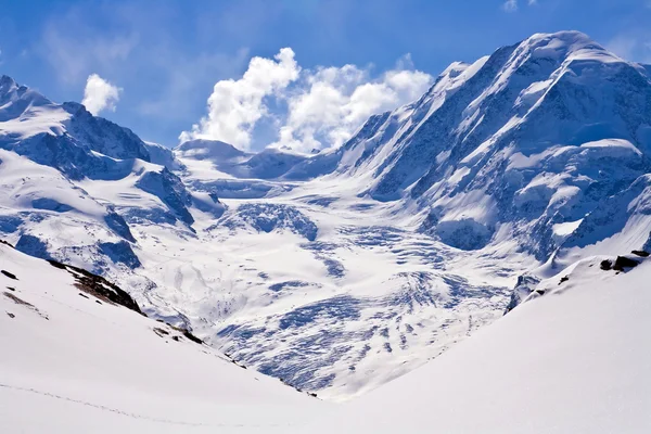 O Alp suíço na Suíça — Fotografia de Stock