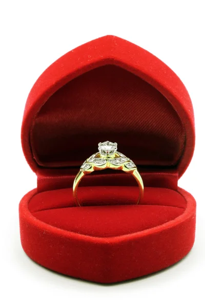 Πολυτελή διαμαντένιο δαχτυλίδι γάμου — Φωτογραφία Αρχείου