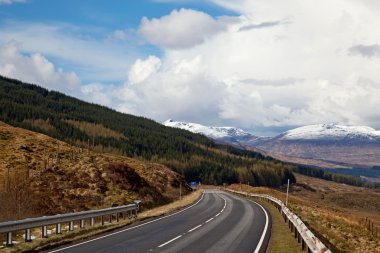 boş kırsal yol