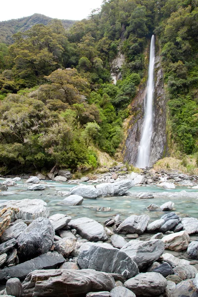 Thunder creek vallen Nieuw-Zeeland — Stockfoto