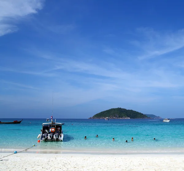 Isla Similan Beach Número 4, Isla Paradise situada al sur —  Fotos de Stock