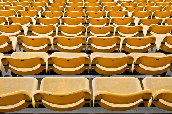노란 좌석 경기장 — 스톡 사진