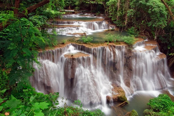 Huay Mae Khamin Waterfall, Paradise waterfall in Tropical rain forest of Thailand — Stock Photo, Image