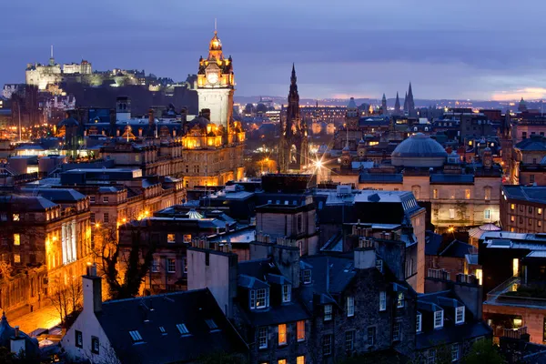 Edimburgo Cityscape Crepúsculo — Fotografia de Stock