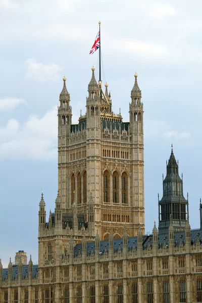 Здание парламента в Лондоне — стоковое фото