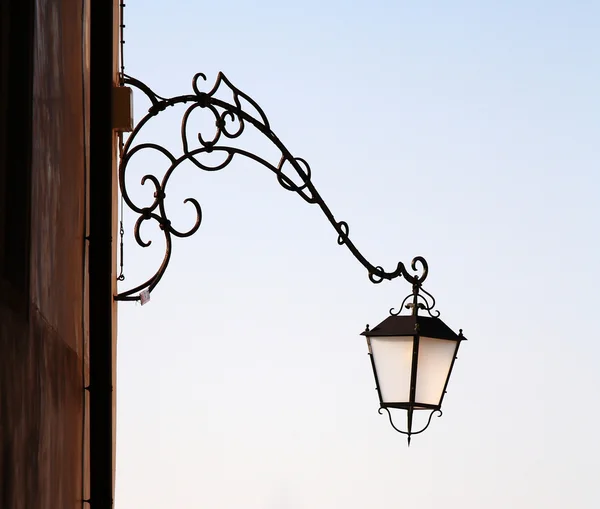 Lampa na ścianie. — Zdjęcie stockowe