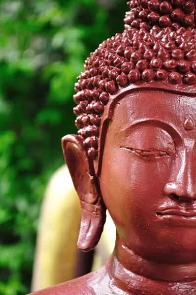 Rote Buddha-Statue — Stockfoto