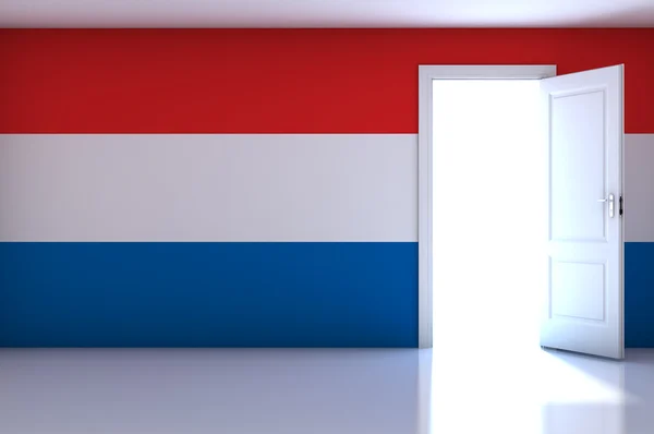 Флаг Люксембурга на пустой комнате — стоковое фото