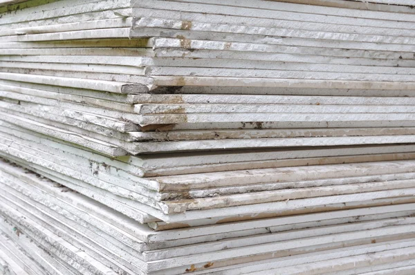 Stacking of gypsum sheets — Stock Photo, Image