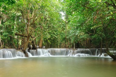 Hui mea khamin şelale, kanchanabury, Tayland