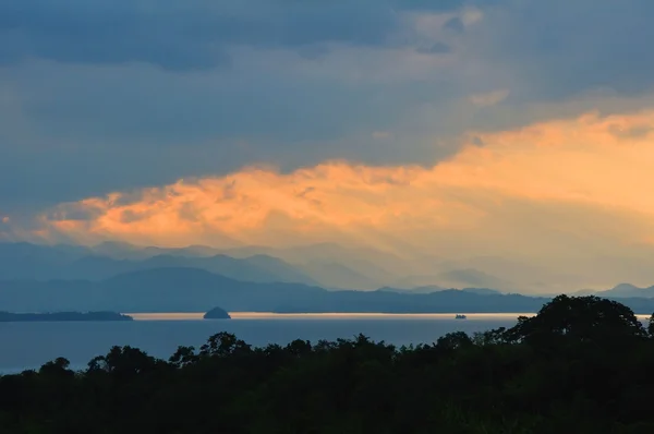 Mountain silhouette on sunrise — Stock Photo, Image