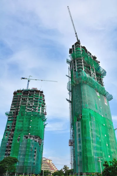Edificio en construcción en perspectiva — Foto de Stock