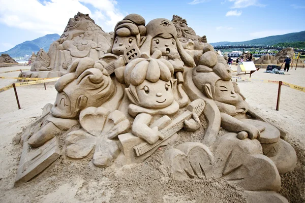 Kwiatowy bajki piasku rzeźby — Zdjęcie stockowe
