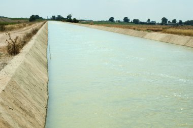 Irrigation canal clipart
