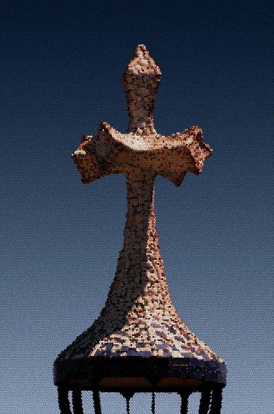 Четырехрукий крест Гауди в Барселоне, Испания, летом 2012 года — стоковое фото