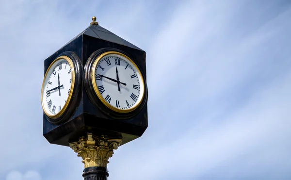 Clock in the street — Stock Photo, Image