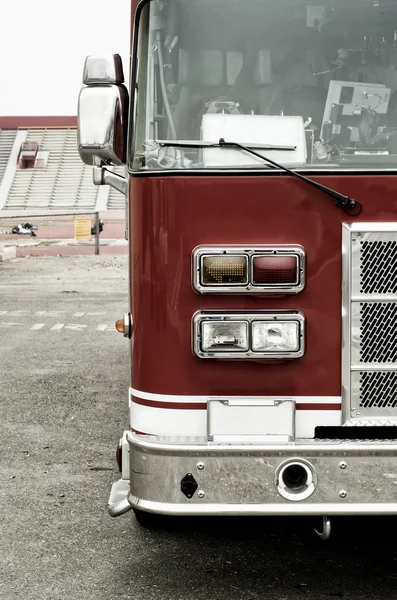 Rød brannbil – stockfoto