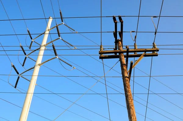 Linee elettriche — Foto Stock