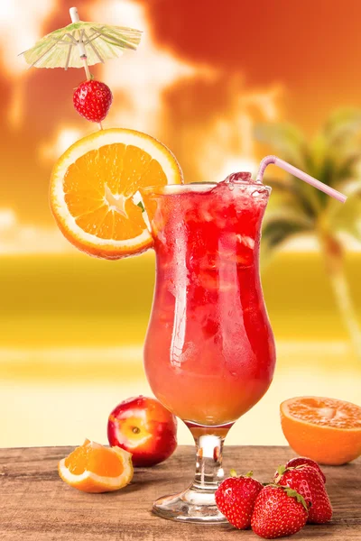 Summer cocktail — Stock Photo, Image