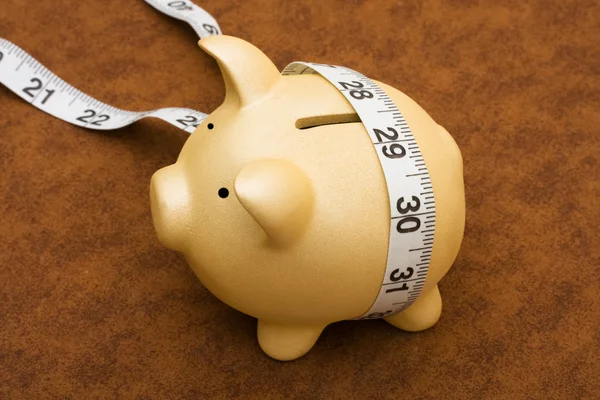 Mäta dina besparingar — Stockfoto