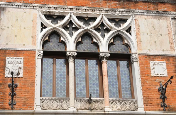 Venedik pencere — Stok fotoğraf