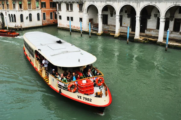 Venice cruise — Stock Photo, Image