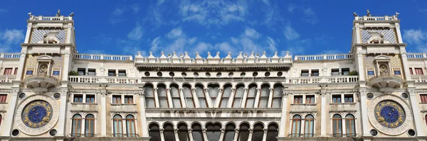 Башта годинника у Венеції, Італія — стокове фото