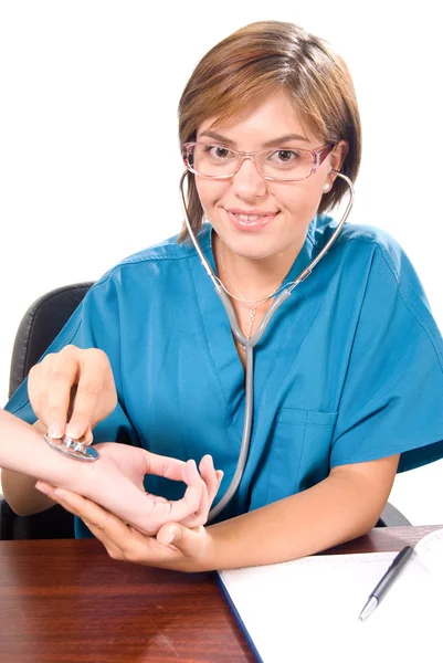 Young medic doctor consult with stethoscope — Stock Photo, Image