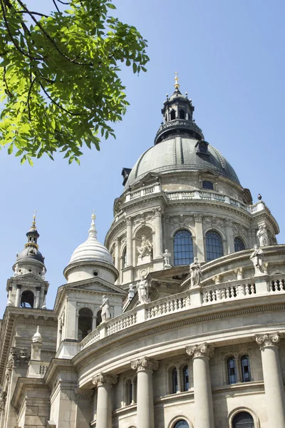 St. Stephen 's Basilica, Boedapest, Hongarije — Stockfoto