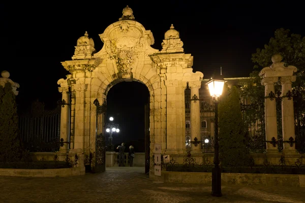 stock image Budapest, ornate arched gateway to the Royal Palace