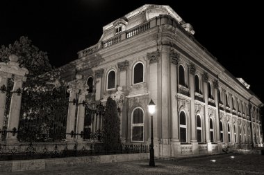 gece buda castle Budapeşte'de vurdu