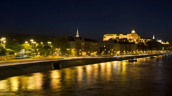 Budapest på kvällen — Stockfoto
