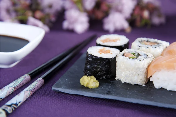 Sushi-Gericht Stockfoto