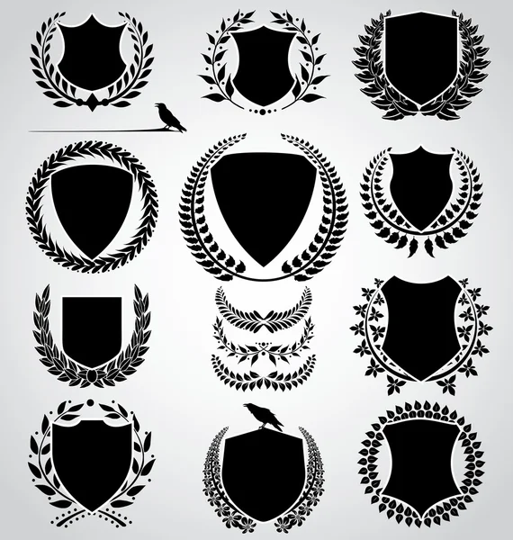 Set - bouclier et couronne de laurier — Image vectorielle