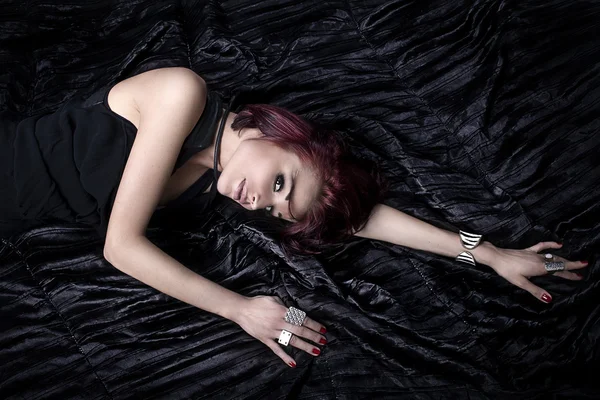 Рыжие волосы. Портрет девушки моды . — стоковое фото