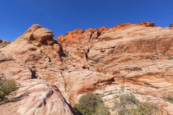 Widok kanionu red rock na pustyni mojave. — Zdjęcie stockowe
