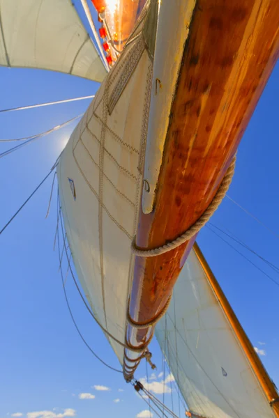 Vistas del yate de vela privada . —  Fotos de Stock