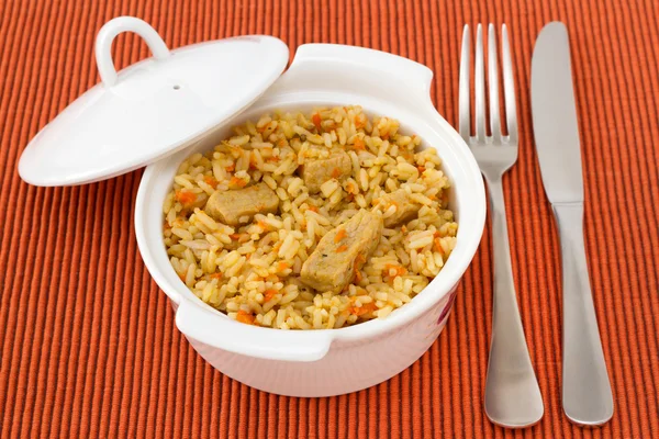 Rice with pork and vegetables in the bowl — Stock Photo, Image