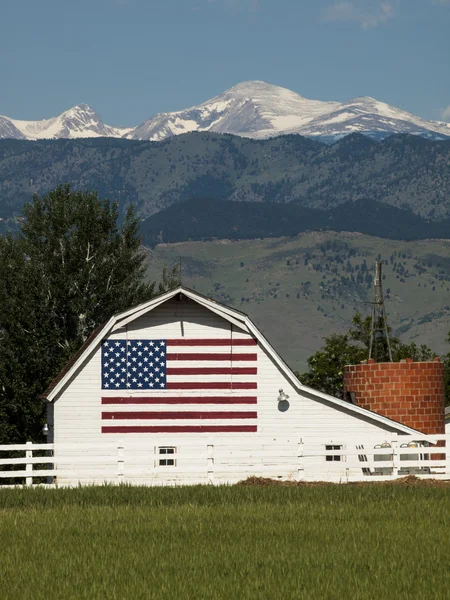 stock image White Barn