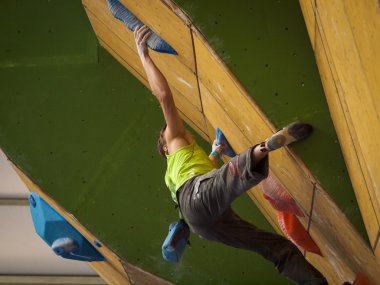 Bouldering