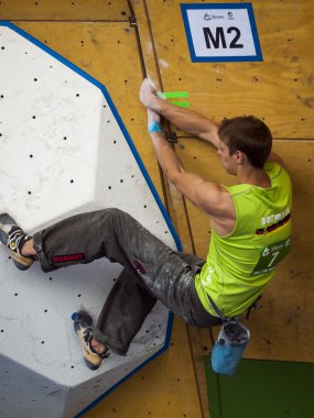 Bouldering