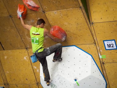 Bouldering