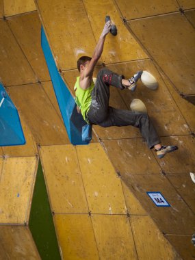 Bouldering