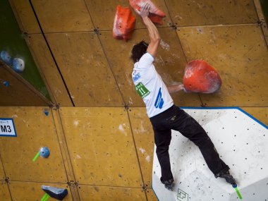 Bouldering