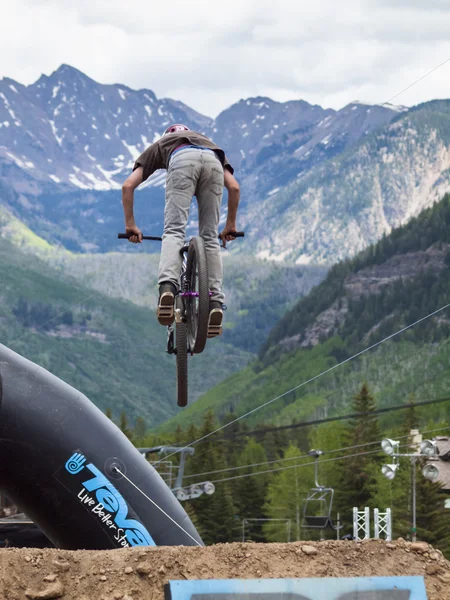 Mountainbike slopestyle kerékpár — Stock Fotó